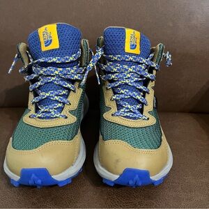 Kids The North Face Youth Fastpack Hiker Mid Walking Boots